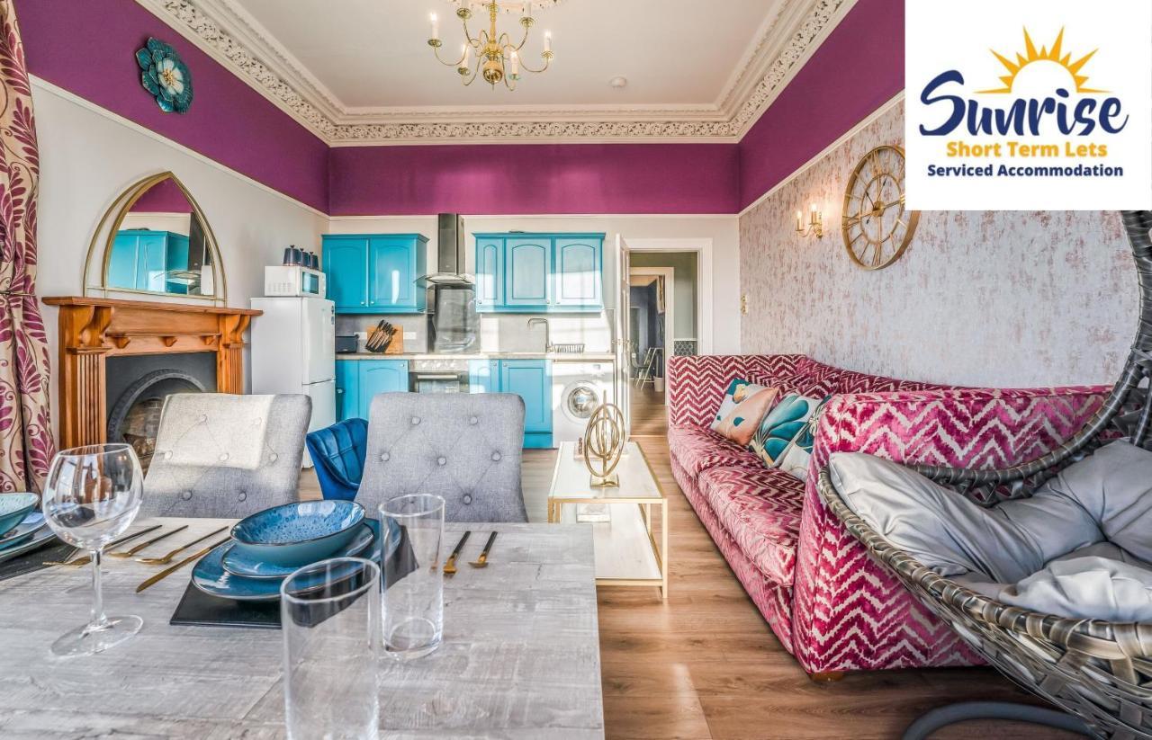 Presidential Apartment, Family Home, Luxury Bedrooms, 2 Rooms, 1 King Bed, 2 Single Beds, Free Wifi, Free Parking, Tourists, Business Travelers, Relocation, Beautiful River Views, - Long Stays, Invoice And Reduced Price Are Only Via Sunrise Short Let Νταντί Εξωτερικό φωτογραφία